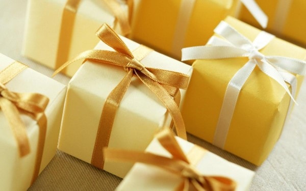 Kova burcuna alınabilecek ofis hediyeleri önerileri Ofix Blog'da...