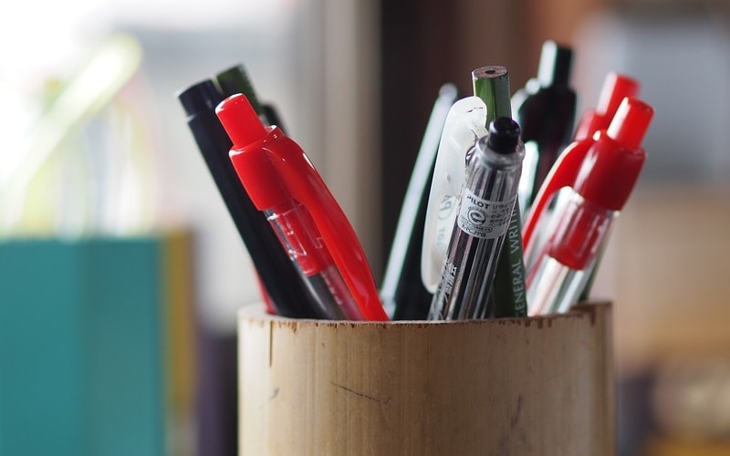Tükenmez kalemler hakkında faydalı bilgiler Ofix Blog'da...