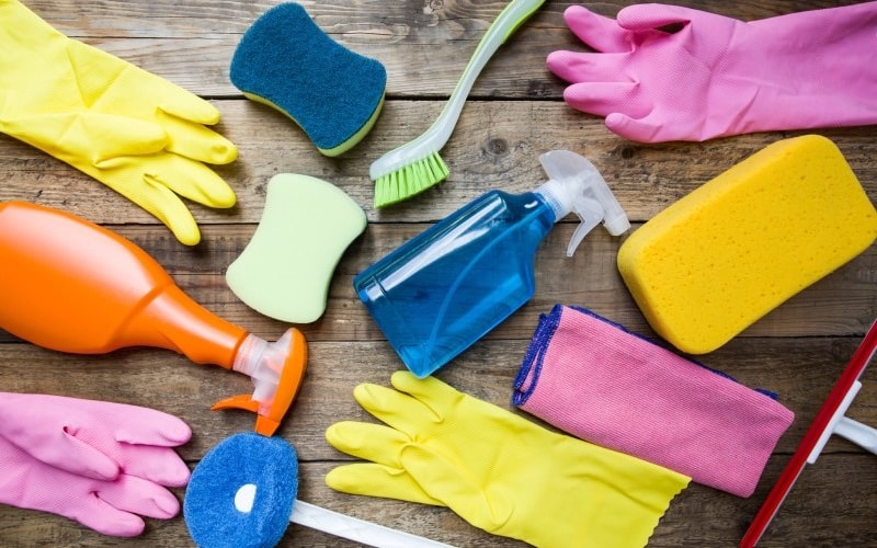 Ofiste bahar temizliği hakkında faydalı bilgiler Ofix Blog'da...