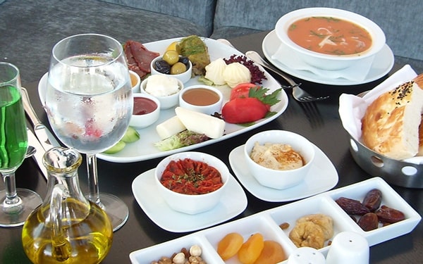 Ramazan'da beslenme önerileri Ofix Blog'da...