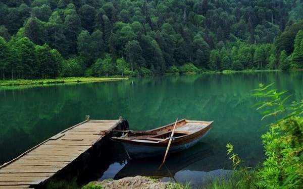 Karagöl, Doğu Karadeniz'de trekking merkezleri içindedir.