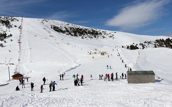 Türkiye'nin en iyi 10 kayak merkezi içinde yer alan Zigana hakkında faydalı bilgiler Ofix Blog'da...