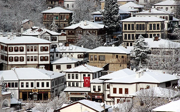 Safranbolu, Türkiye'nin en iyi 10 kış tatili rotası içindedir.
