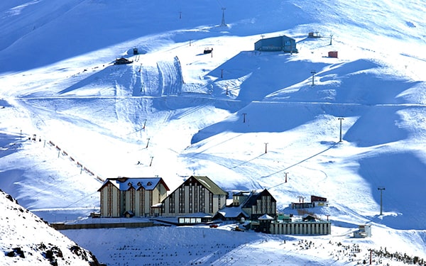 Palandöken, Türkiye'nin en iyi 10 kış tatili rotası içindedir.