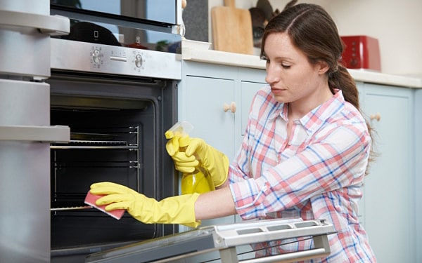 Mutfak temizliğinin püf noktaları hakkında faydalı bilgiler Ofix Blog'da...