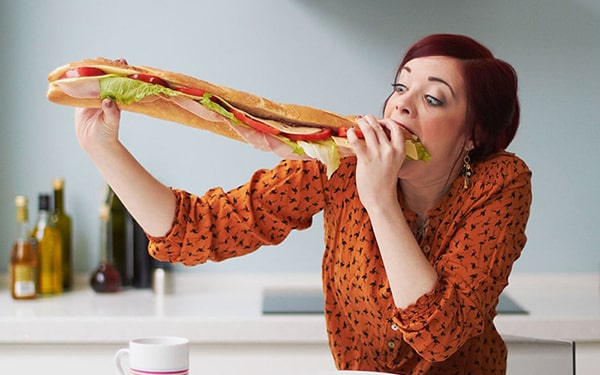 Beyaz yakalılarda yeme bozuklukları hakkında faydalı bilgiler Ofix Blog'da...