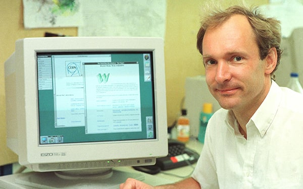 Tim Berners-Lee hakkında merak ettiğiniz konular Ofix Blog'da...