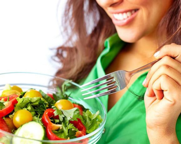En sağlıklı yaz salataları hakkında faydalı bilgiler Ofix Blog'da...
