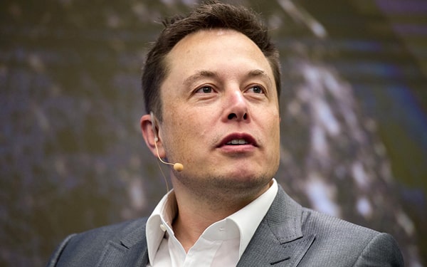 Elon Musk hakkında merak ettiğiniz konuları Ofix Blog'da bulabilir, Elon Musk'ın hayatını ve başarı hikayesini öğrenebilirsiniz.