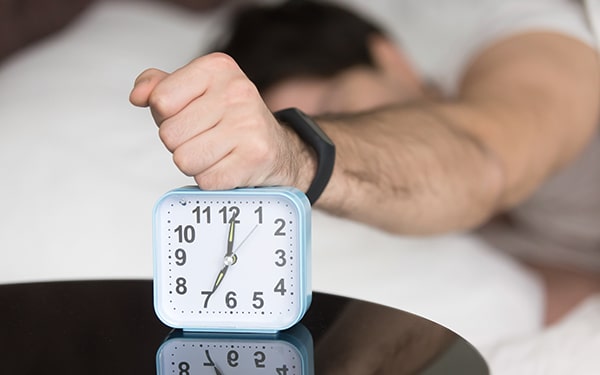 Uyku hijyeni hakkında merak ettiklerinizi Ofix Blog'da bulabilir, uyku hijyeni konusunda daha başarılı sonuçlar elde edebilirsiniz.