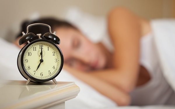 Uyku hijyeni hakkında merak ettiklerinizi Ofix Blog'da bulabilir, uyku hijyeni konusunda daha başarılı sonuçlar elde edebilirsiniz.