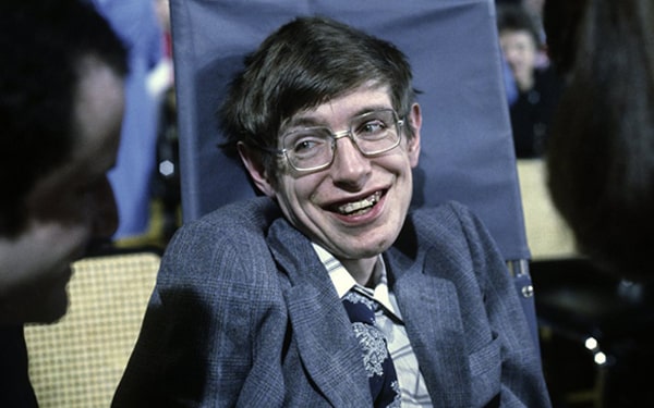Stephen Hawking hakkında merak ettiğiniz konular Ofix Blog'da...