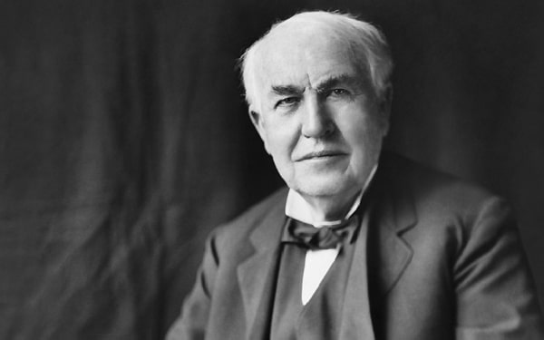 Thomas Edison ve ampulün icadı hakkında merak ettikleriniz Ofix Blog'da...