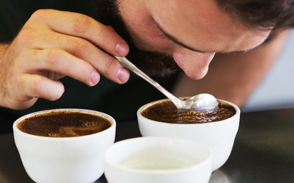 Kahve nasıl saklanmalıdır? Kahve için ideal saklama koşulları Ofix Blog'da...