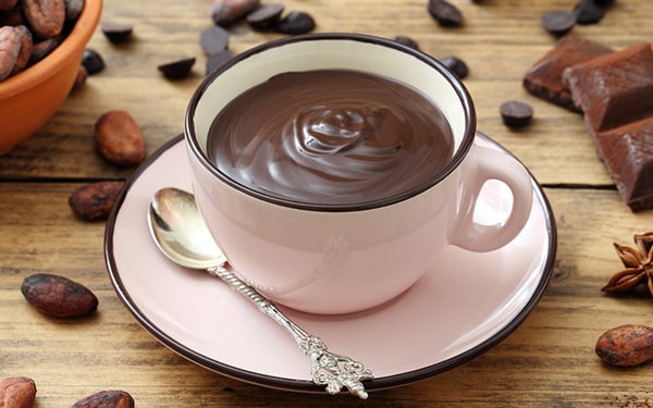 Sade sıcak çikolata nasıl yapılır diye merak ediyorsanız Ofix Blog'u ziyaret edebilirsiniz...