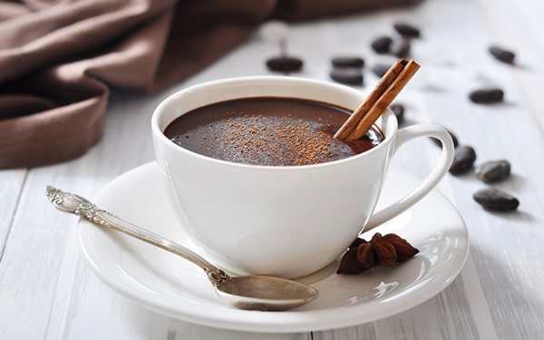 Tarçınlı sıcak çikolata nasıl yapılır diye merak ediyorsanız Ofix Blog'u ziyaret edebilirsiniz...