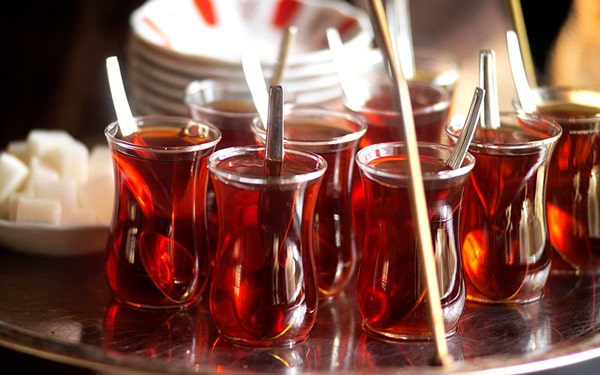 Fazla demli çay içmemeniz için 11 neden Ofix Blog'da...