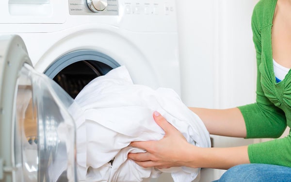 Çamaşır makinesinde tasarruf yöntemleri Ofix Blog'da...