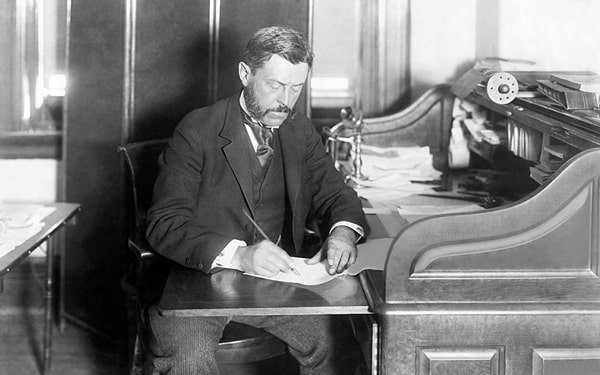 Charles Flint ve IBM hakkında merak ettikleriniz Ofix Blog'da...