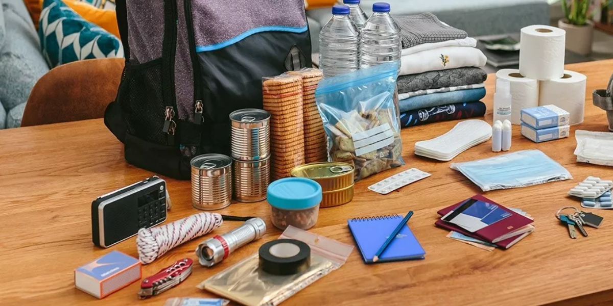 ofislerde depreme hazırlık; deprem çantası nasıl hazırlanır